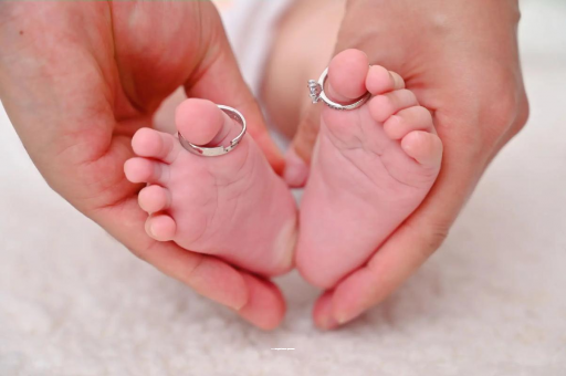 黔西宝宝怎么判断长牙发烧